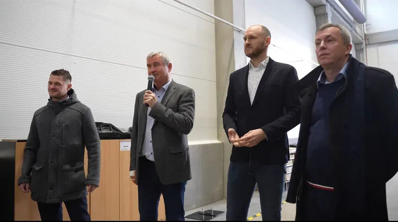  Předání lokomotivy Jasmína pro Hrochostroj